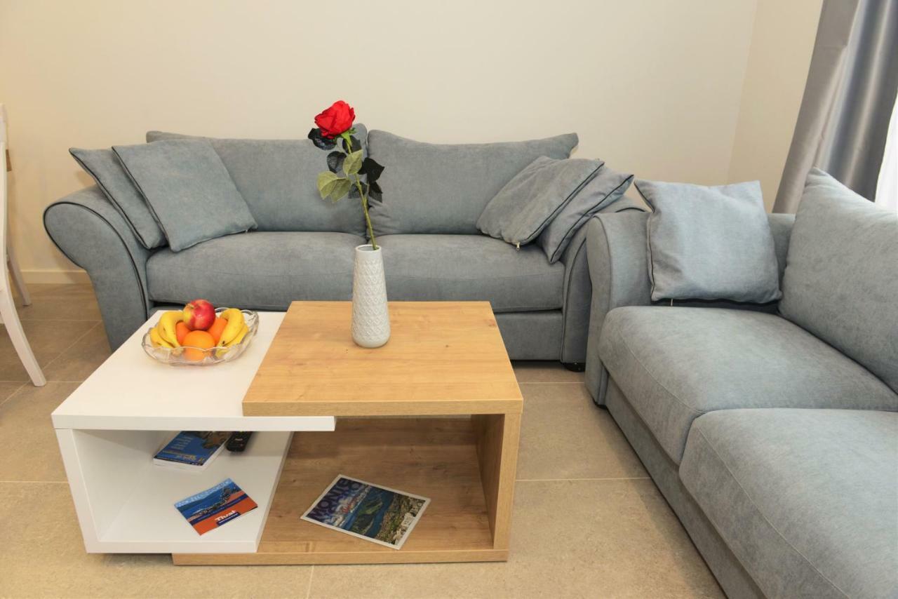 Ralux Apartman Tivat Luaran gambar