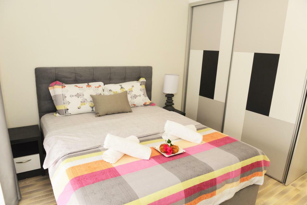 Ralux Apartman Tivat Luaran gambar