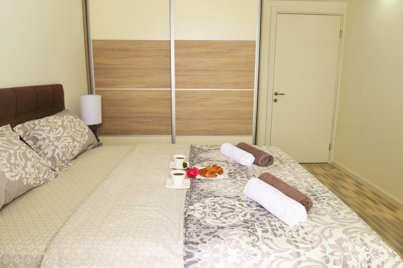 Ralux Apartman Tivat Luaran gambar