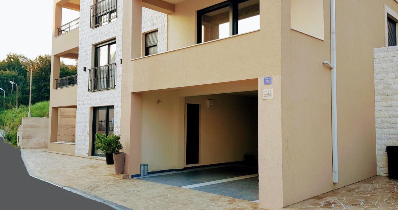 Ralux Apartman Tivat Luaran gambar