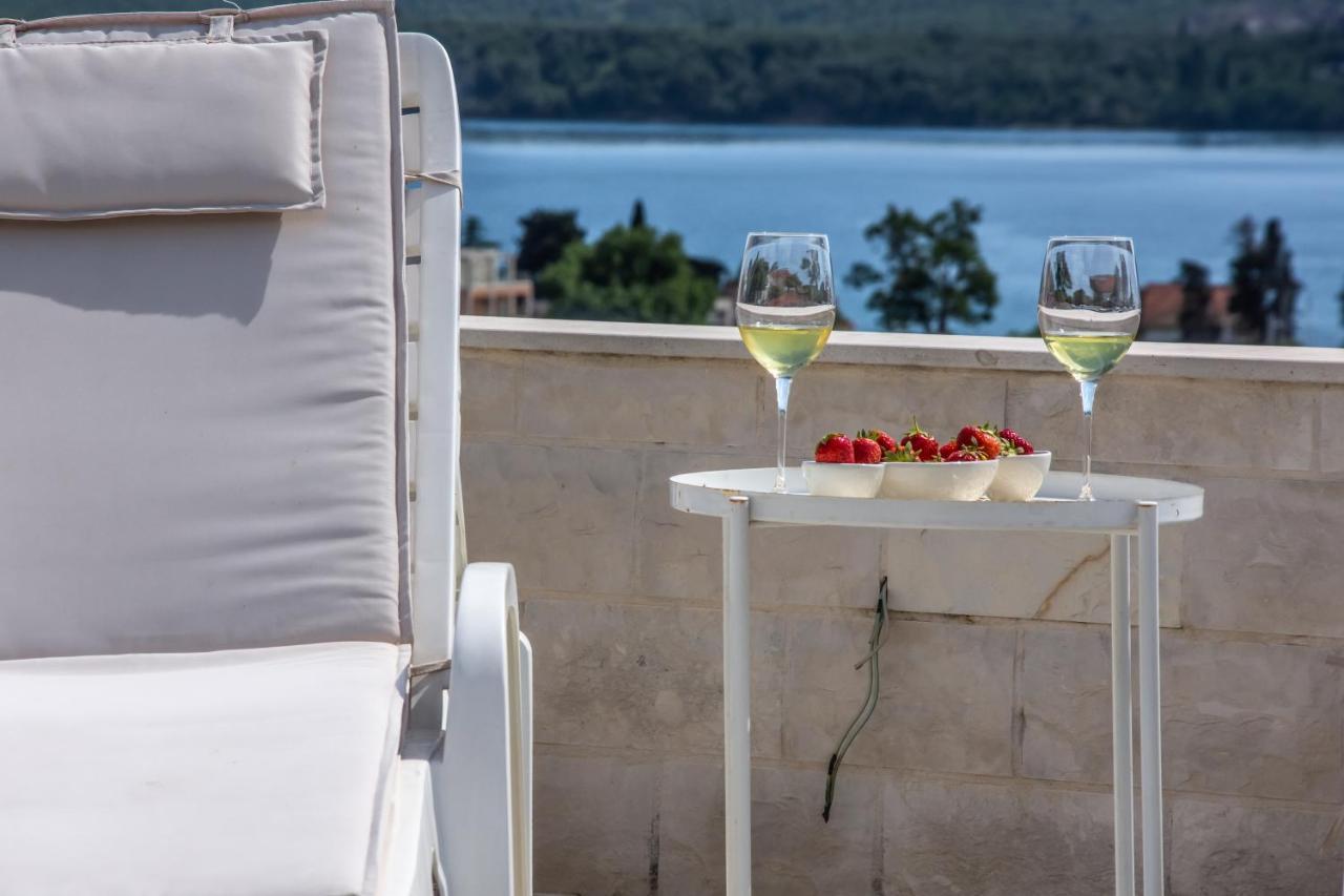 Ralux Apartman Tivat Luaran gambar