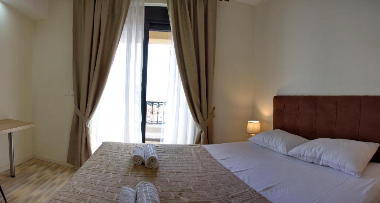 Ralux Apartman Tivat Luaran gambar