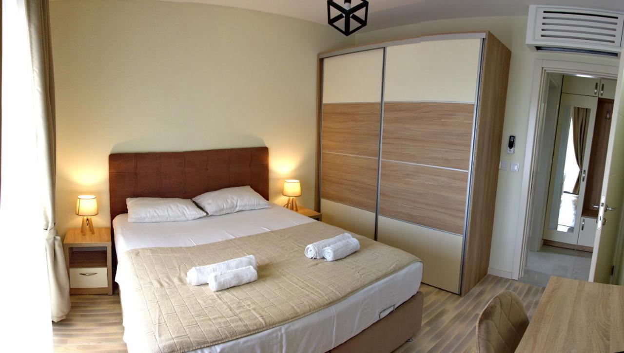 Ralux Apartman Tivat Luaran gambar